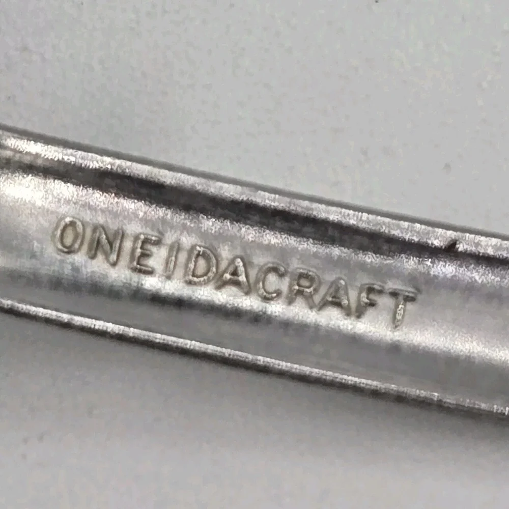 Oneida‎ Ohsoh103 Stainless Thor Glossy Four Spoons Discontinued Pattern Flatware